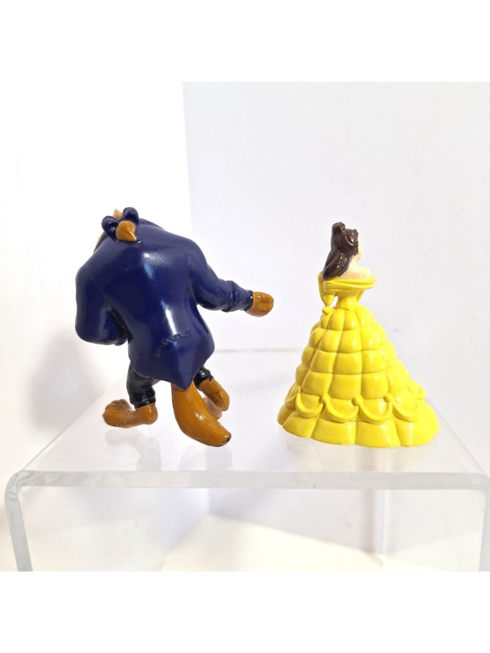 Disney Beauty And The Beast PVC Figures Belle And Beast 2.5 Inches - Picture 5 of 9